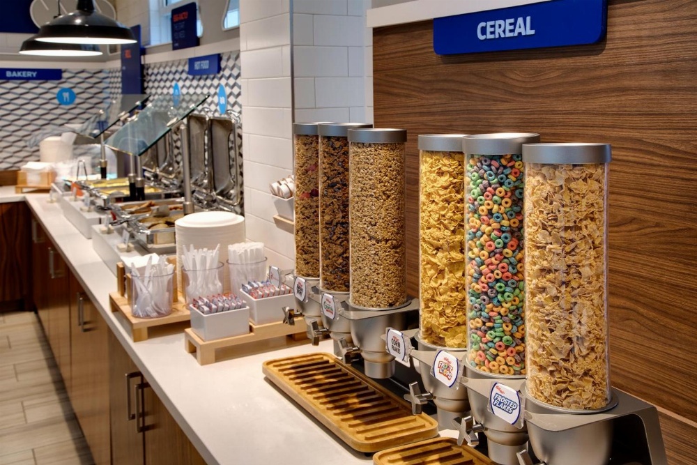 Holiday Inn Express & Suites S Lake Buena Vista Main image