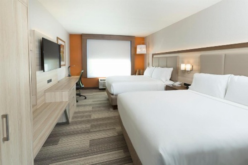 Holiday Inn Express & Suites S Lake Buena Vista image 5