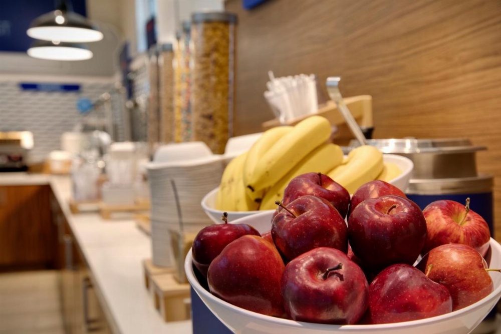 Holiday Inn Express & Suites S Lake Buena Vista